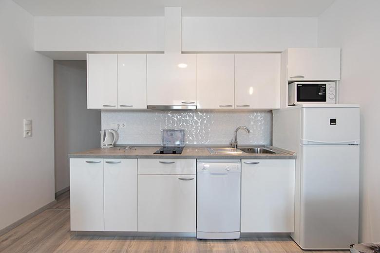 Apartmani “Karla” Promajna Exterior foto